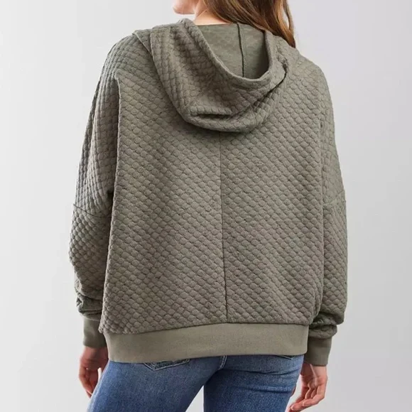 BKE Buckle Women’s Olive Green Quilted Pullover Hoodie Size Medium - Picture 2 of 16